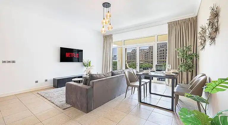 Lovely 2br  Extra Room - Green Park View - New