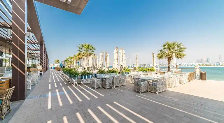 Lovely 2br  Extra Room - Green Park View - New