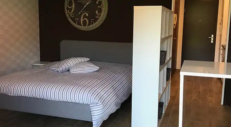 Großes Studio in der Nähe des Zentrums von Epfl und Lausanne