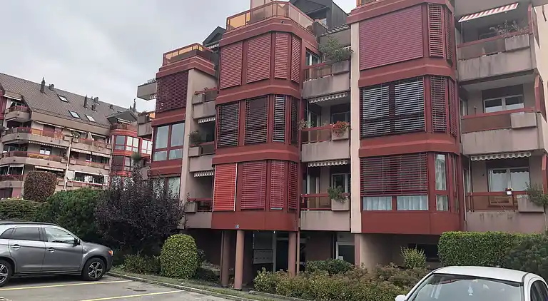 Großes Studio in der Nähe des Zentrums von Epfl und Lausanne