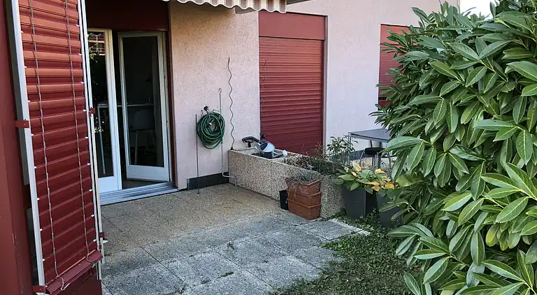 Großes Studio in der Nähe des Zentrums von Epfl und Lausanne