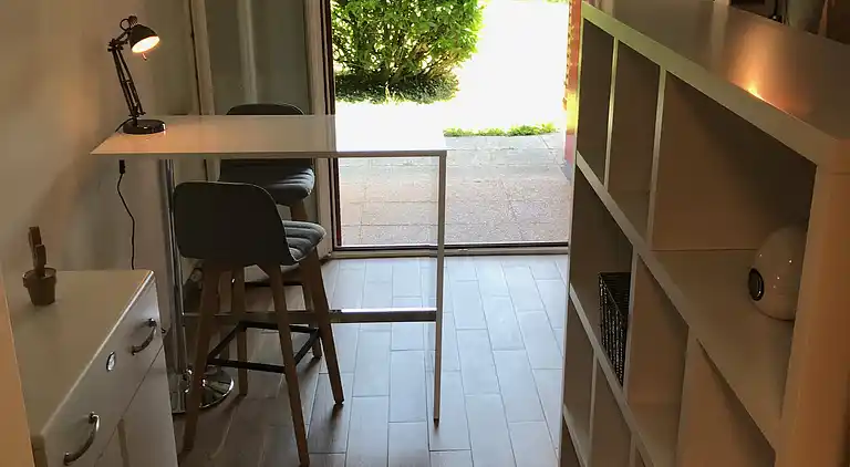 Großes Studio in der Nähe des Zentrums von Epfl und Lausanne