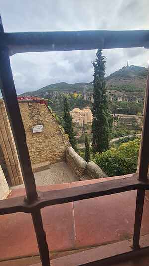 Enchanting City Views in Historic Cuenca Apartment