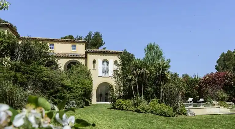 Apartment in Mallemort