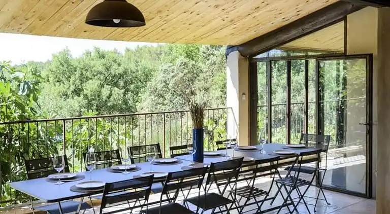 Apartment in Cadenet