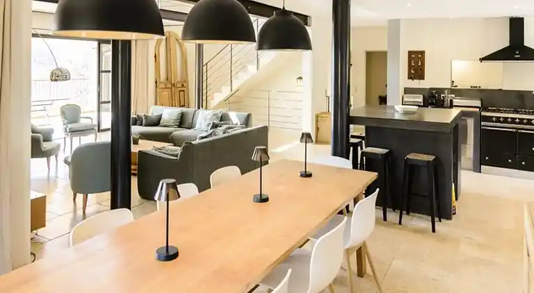 Apartment in Cadenet