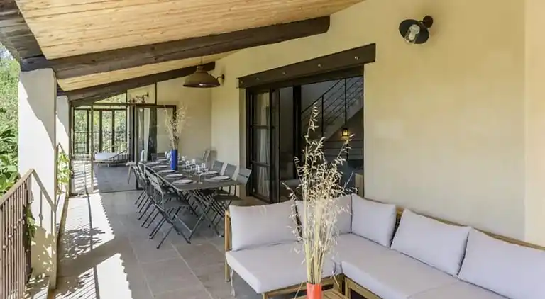 Apartment in Cadenet