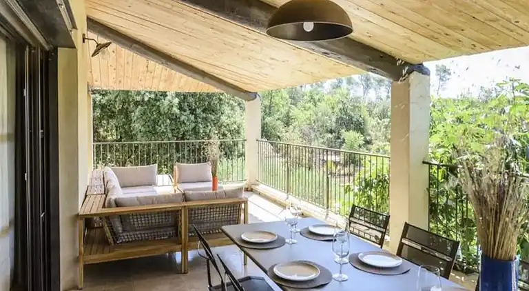 Apartment in Cadenet