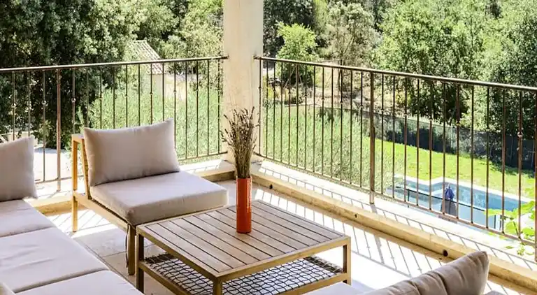 Apartment in Cadenet