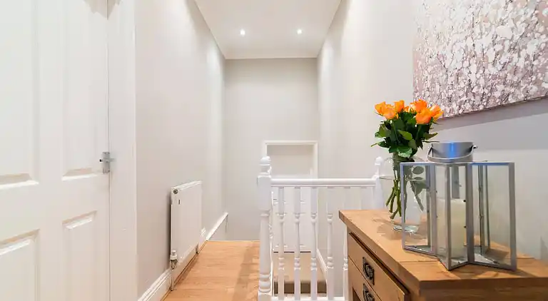 Modern Living 2 Bedroom Apartment South Wilmslow