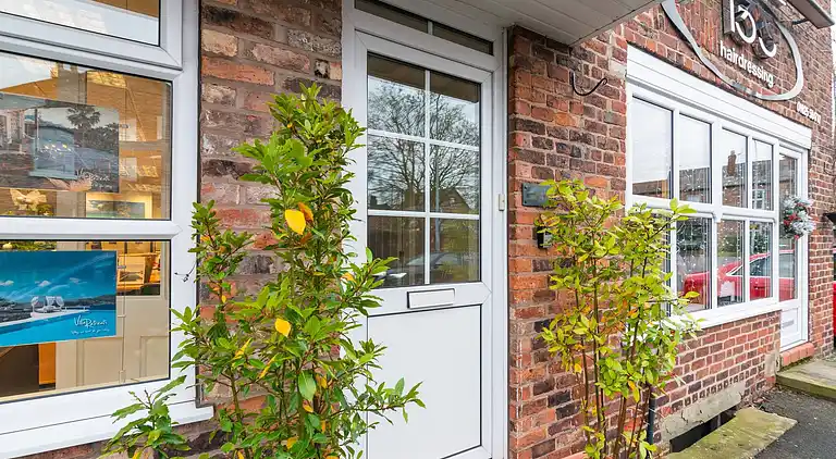 Modern Living 2 Bedroom Apartment South Wilmslow