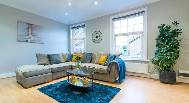 Modern Living 2 Bedroom Apartment South Wilmslow