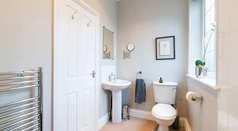 Modern Living 2 Bedroom Apartment South Wilmslow