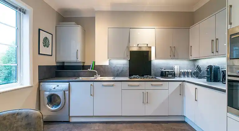 Modern Living 2 Bedroom Apartment South Wilmslow