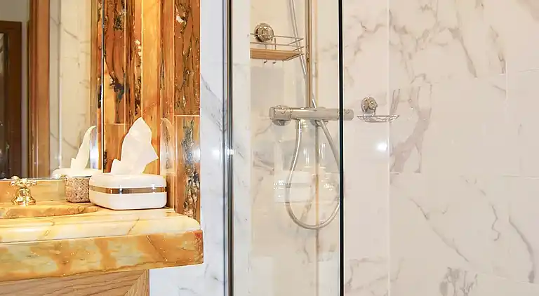 Stunning Penthouse with panoramic views of Eze Village and