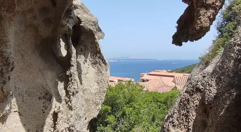 Strandwohnung Baja Sardinia - Vermietet vom 8. August 2026