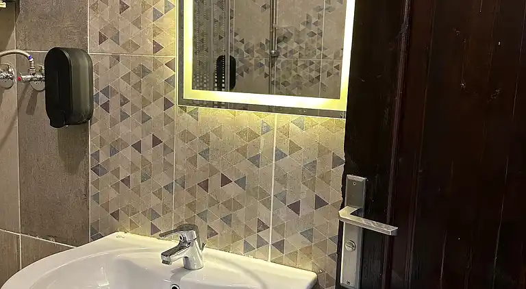 modern aprtment jre eg