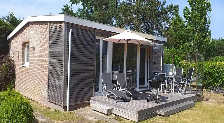 Holiday home in Sint Maartensvlotbrug