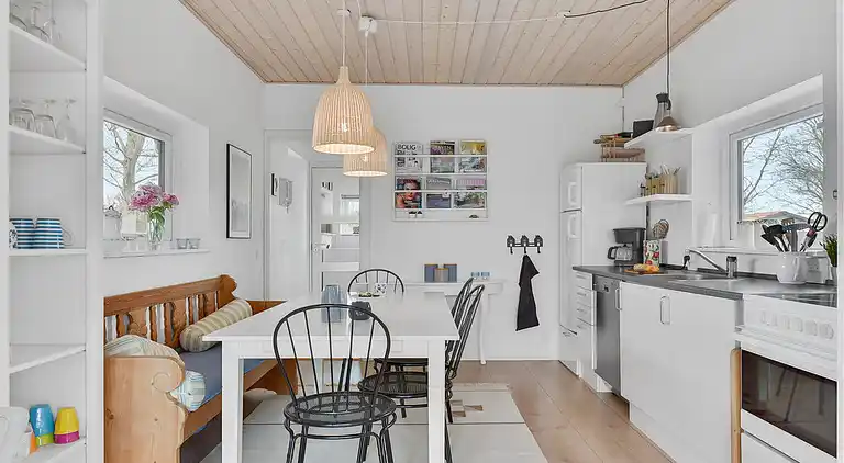 Schönes neues Ferienhaus mit aussen whirlpool