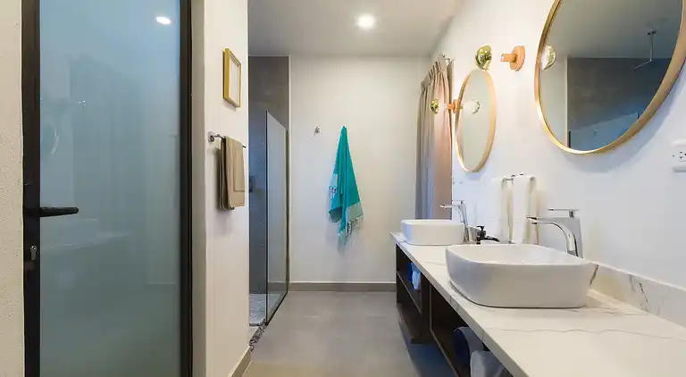 Casa Bo Jungle - Steps to Tamarindo Beach - Surf & Pool