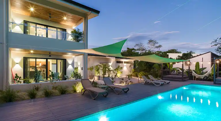 Casa Bo Jungle - Steps to Tamarindo Beach - Surf & Pool