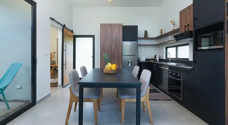 Casa Bo Jungle - Steps to Tamarindo Beach - Surf & Pool