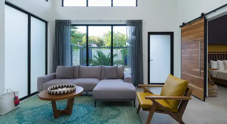 Casa Bo Jungle - Steps to Tamarindo Beach - Surf & Pool