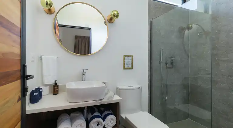 Casa Bo Jungle - Steps to Tamarindo Beach - Surf & Pool