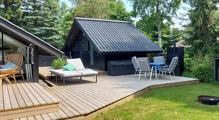 Charmerende sommerhus i Marielyst lyst tæt på strand & skov