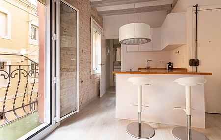 Renovated Flat In Barceloneta