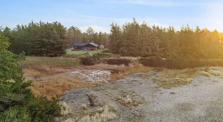 1. række totalrenoveret ejendom ved Limfjorden