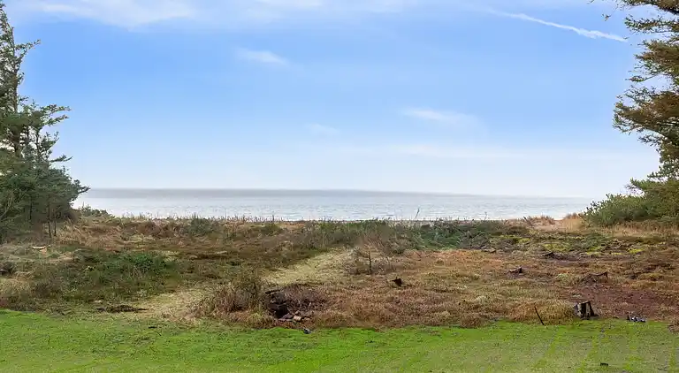 1. række totalrenoveret ejendom ved Limfjorden