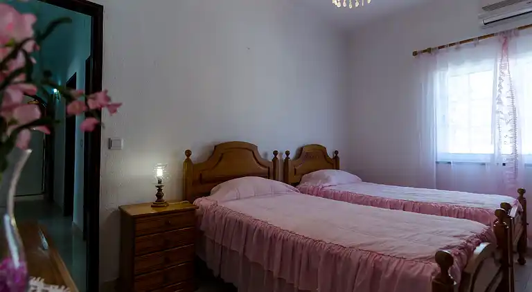 Charmante 3BR-Villa mit Pool in Armação de Pêra