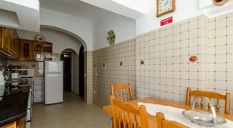 Charmante 3BR-Villa mit Pool in Armação de Pêra