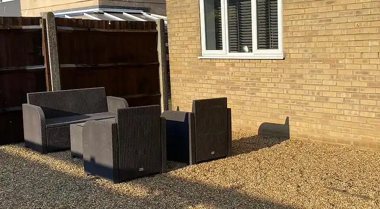 Riverside Park Ground Floor  Apt  1 BR  Parking  St Neots