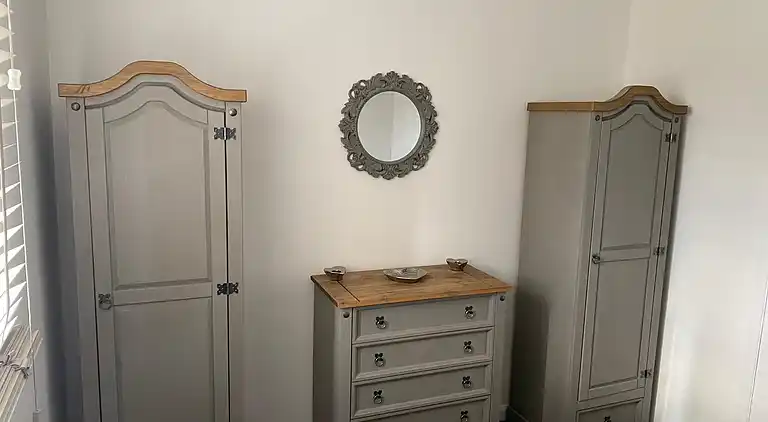 Riverside Park Ground Floor  Apt  1 BR  Parking  St Neots