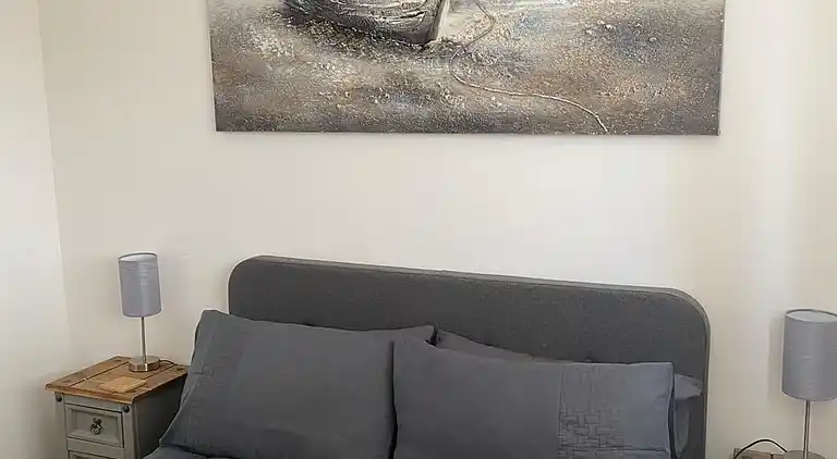 Riverside Park Ground Floor  Apt  1 BR  Parking  St Neots