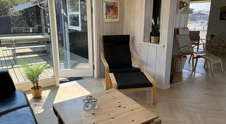 Sommerhus med havudsigt - 50m. fra strand