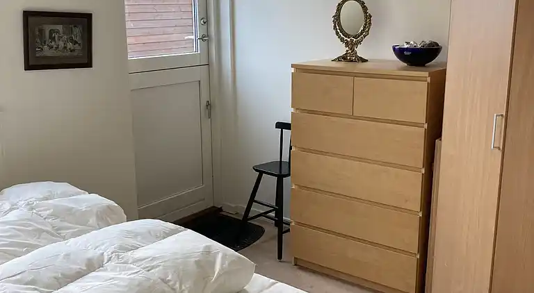 Sommerhus få minutters gang fra skøn badestrand