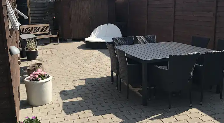 Sommerhus få minutters gang fra skøn badestrand