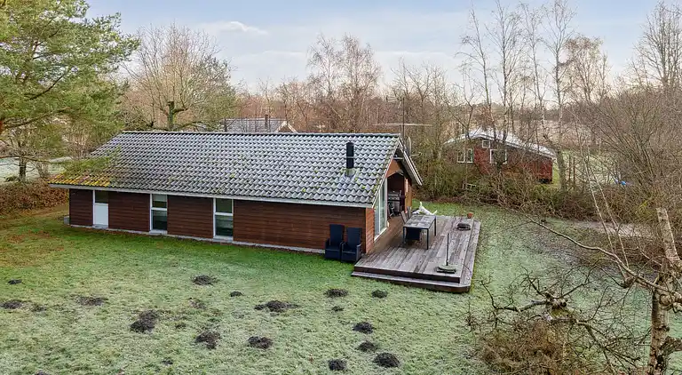 Hyggeligt sommerhus tæt på badestrand
