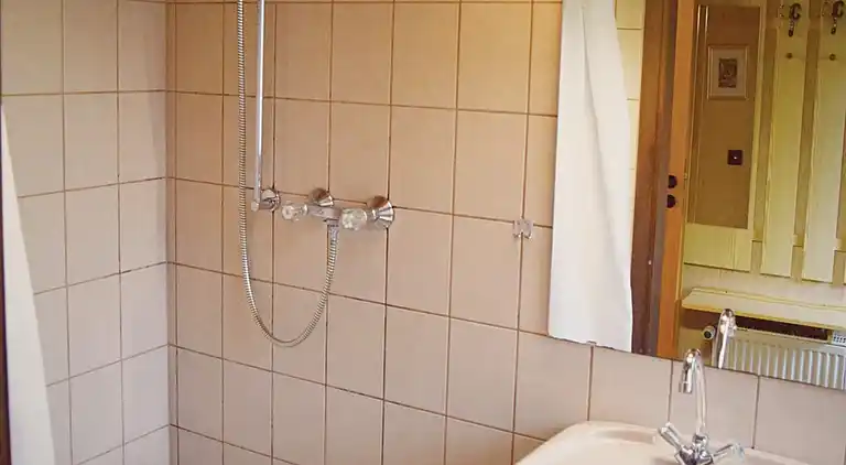 Holiday home in Feriendorf Hennesee