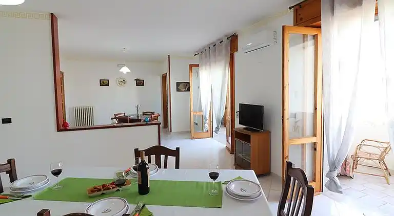 Ludovica Apartment — Platz, Komfort und adriatische Brise in