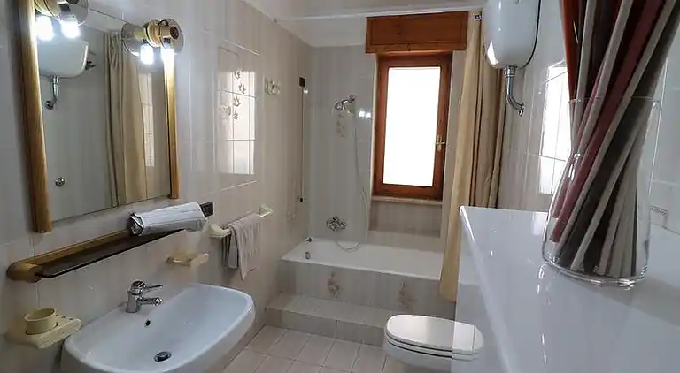 Ludovica Apartment — Platz, Komfort und adriatische Brise in