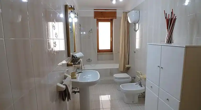 Ludovica Apartment — Platz, Komfort und adriatische Brise in