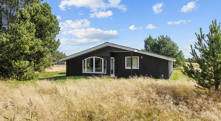 Scenic holiday home in Bratten