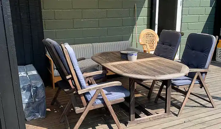 Feriehus ved stranden med hyggelig atmosfære