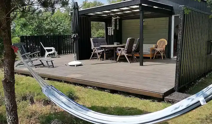 Feriehus ved stranden med hyggelig atmosfære