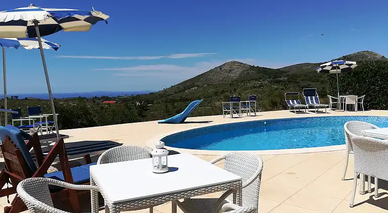 Freistehende Villa Uva & Stelle Maison in den Hügeln von