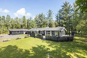 Sommerhus ved Bratten Strand